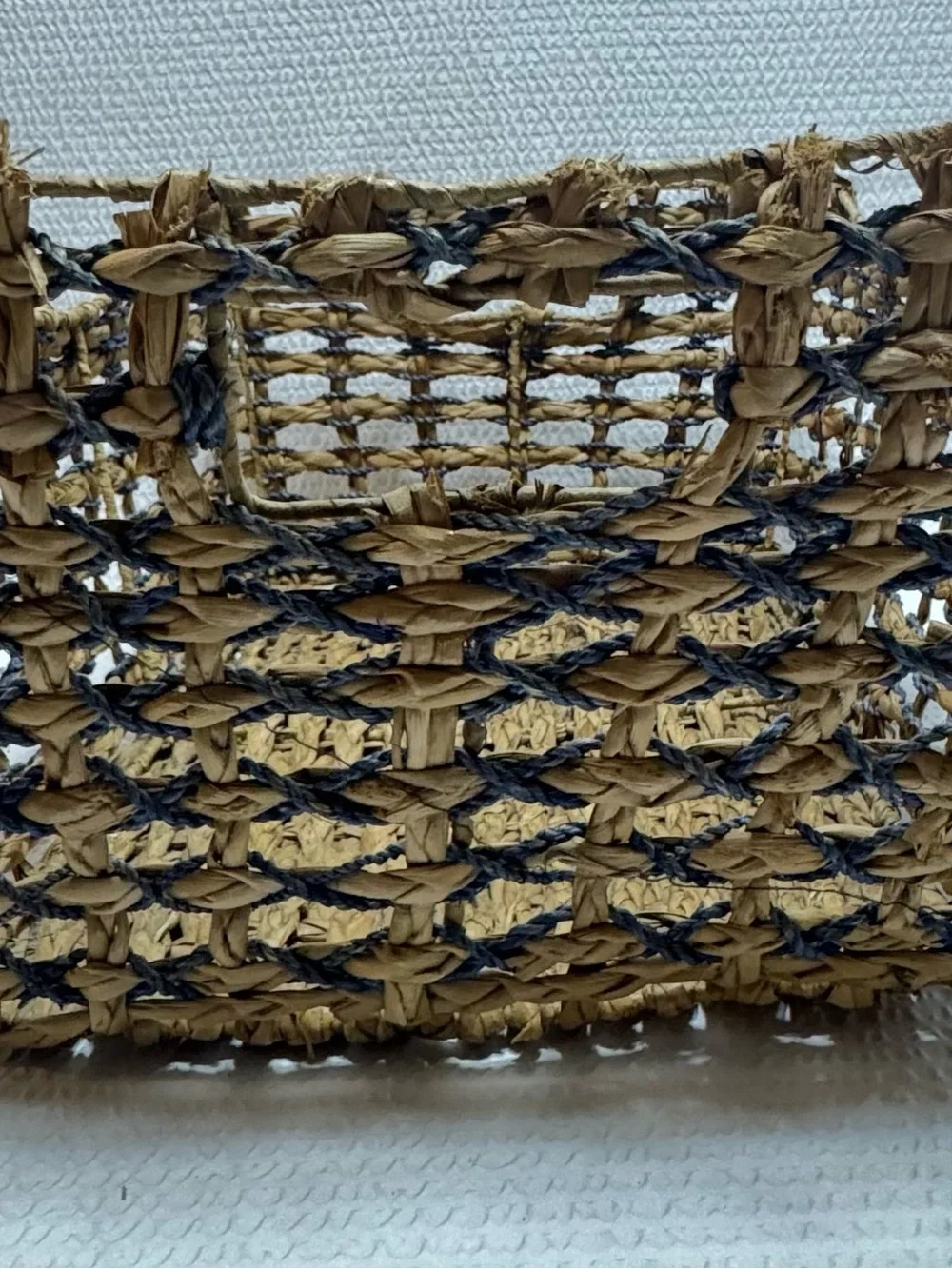 Unbranded Woven Straw Tote Bag in Natural & Black